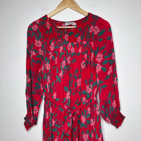 Olivia James The Label Tiered Dress Tie Waist Women’s‎ XS V-Neck Red Romantic - Picture 2 of 9